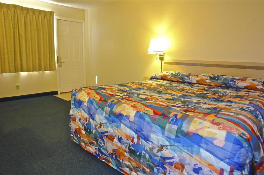 Motel 6-Colby, Ks Oda fotoğraf