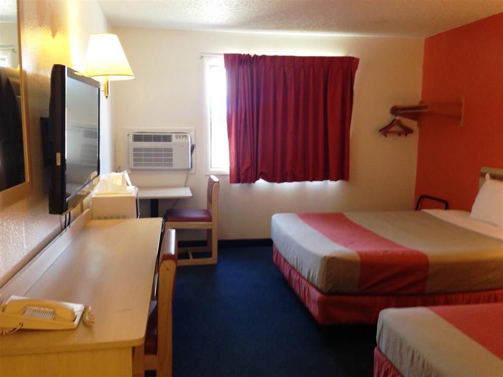 Motel 6-Colby, Ks Oda fotoğraf