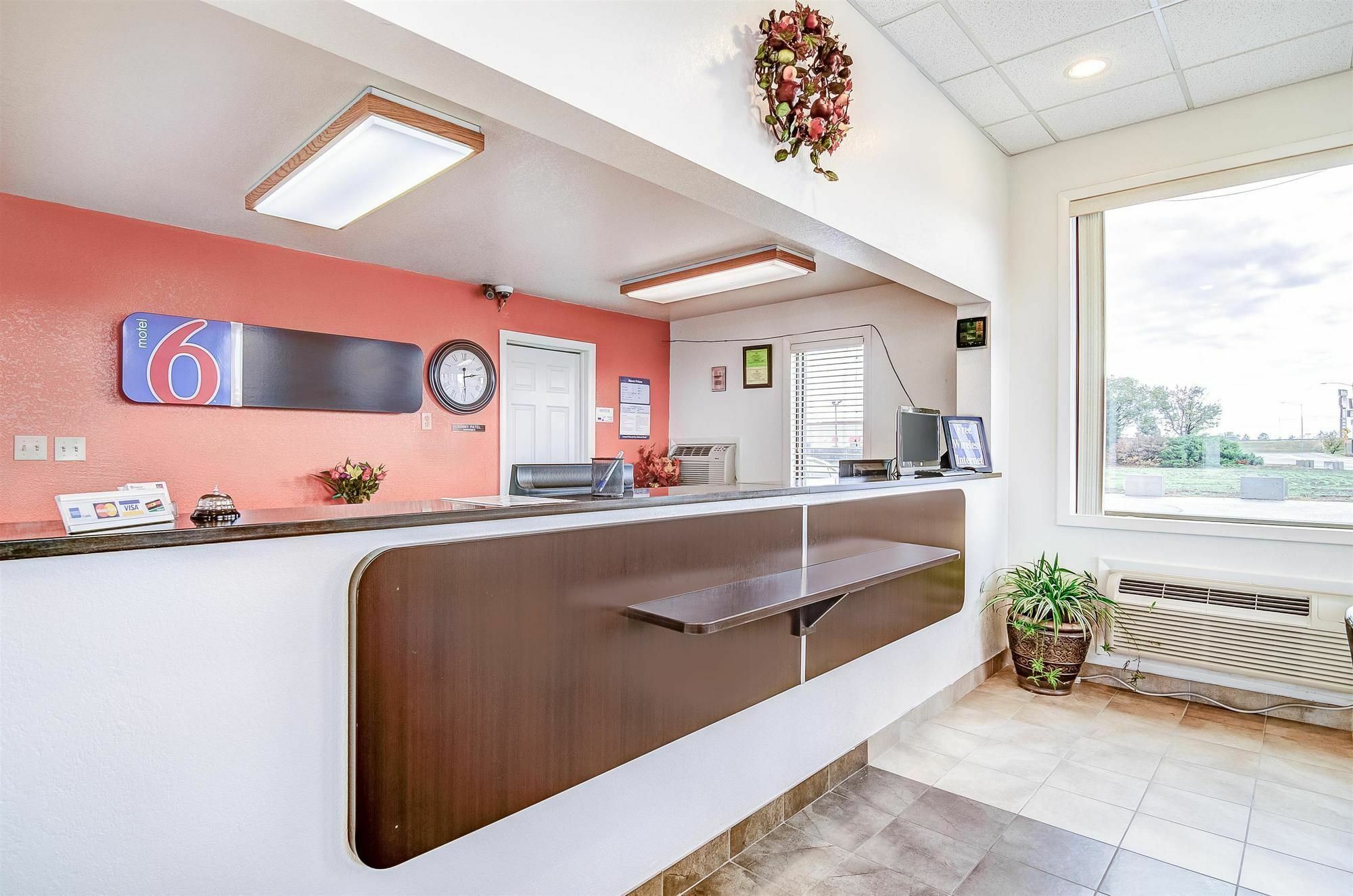 Motel 6-Colby, Ks Dış mekan fotoğraf