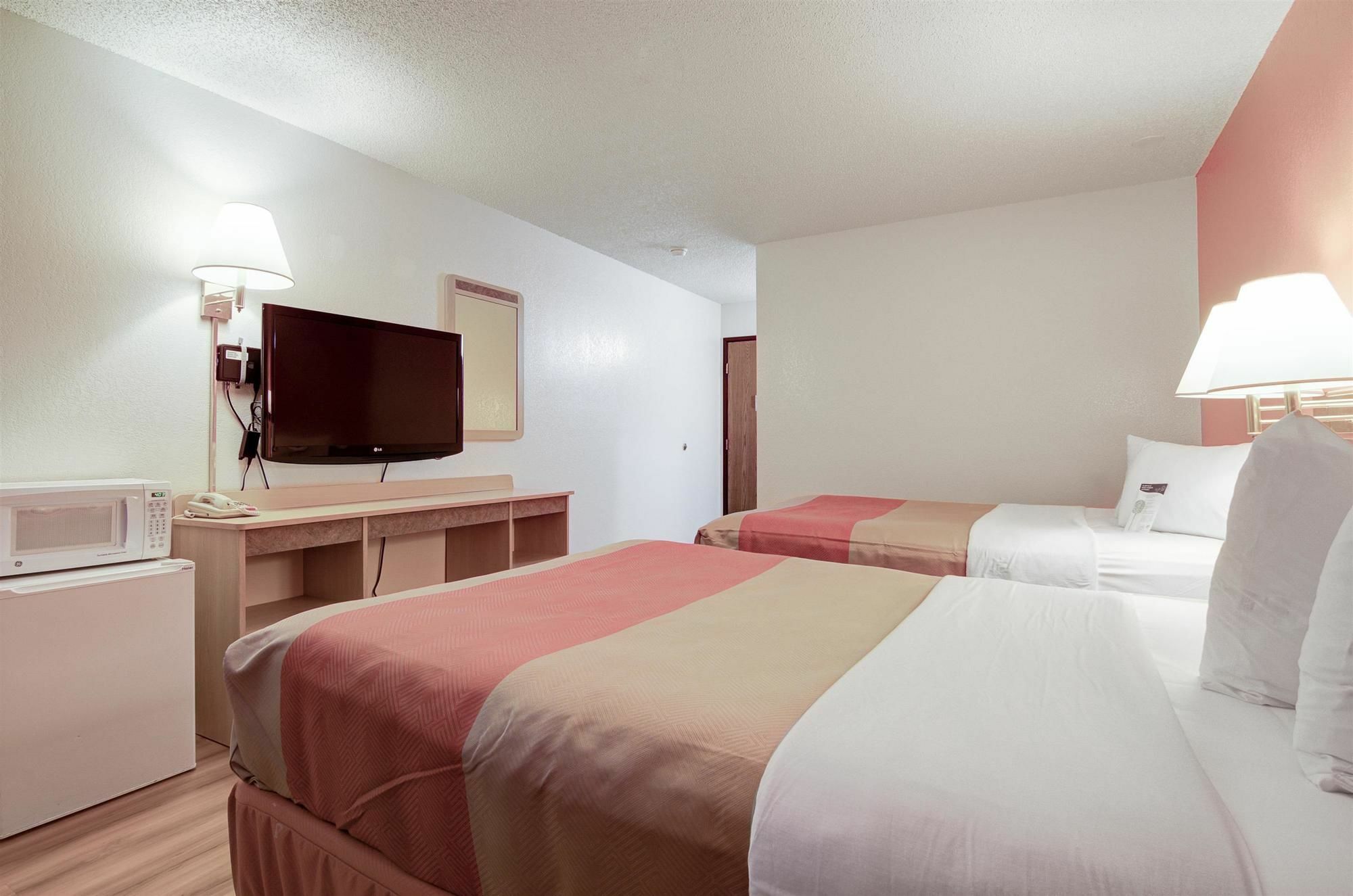 Motel 6-Colby, Ks Dış mekan fotoğraf