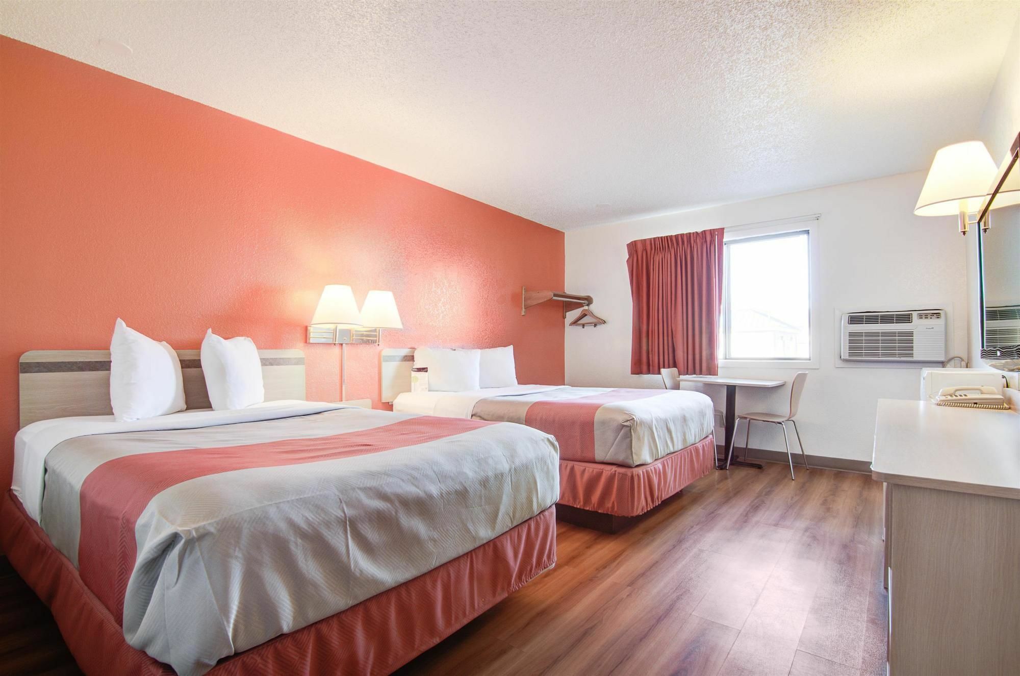 Motel 6-Colby, Ks Dış mekan fotoğraf