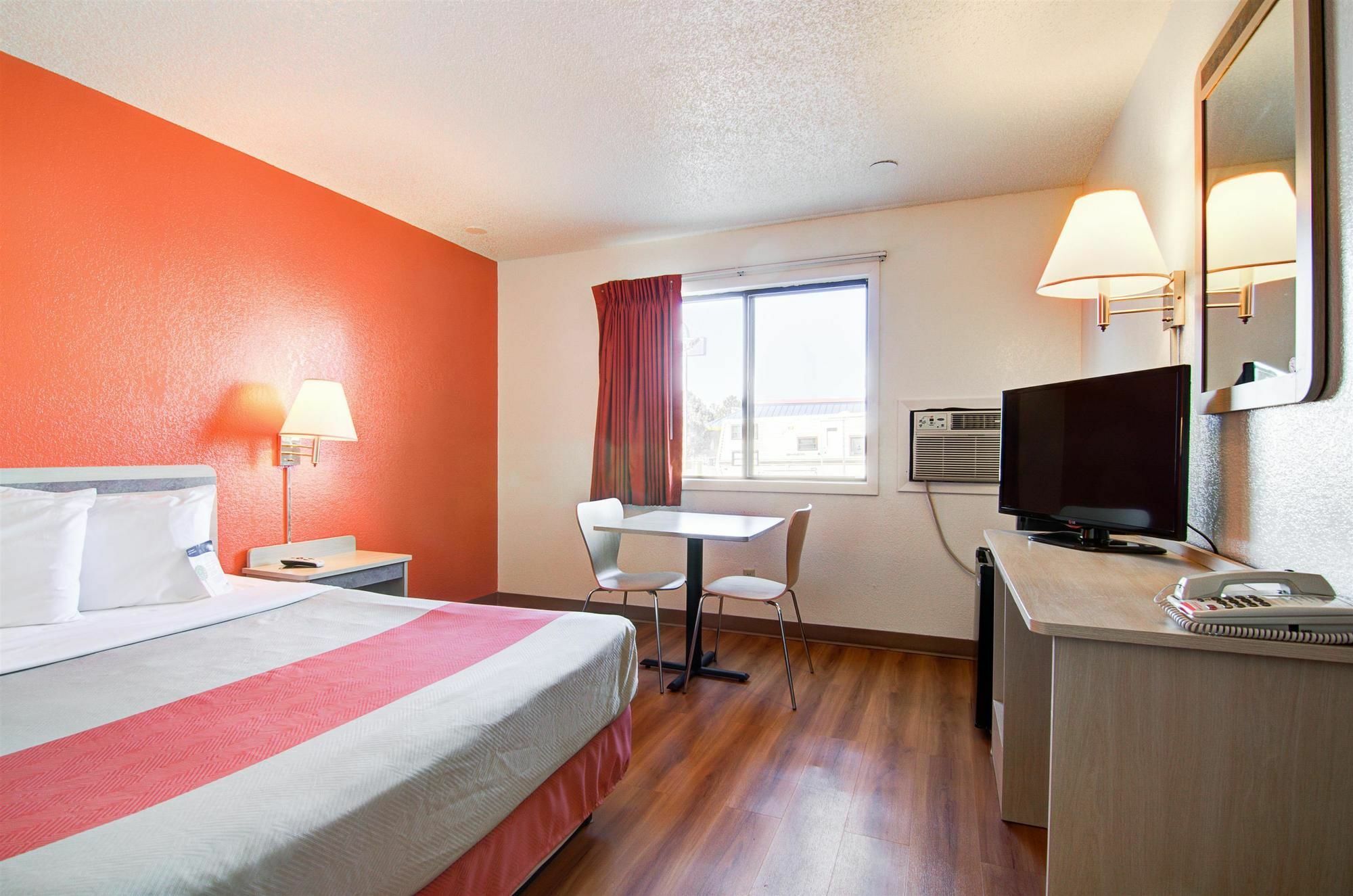 Motel 6-Colby, Ks Dış mekan fotoğraf