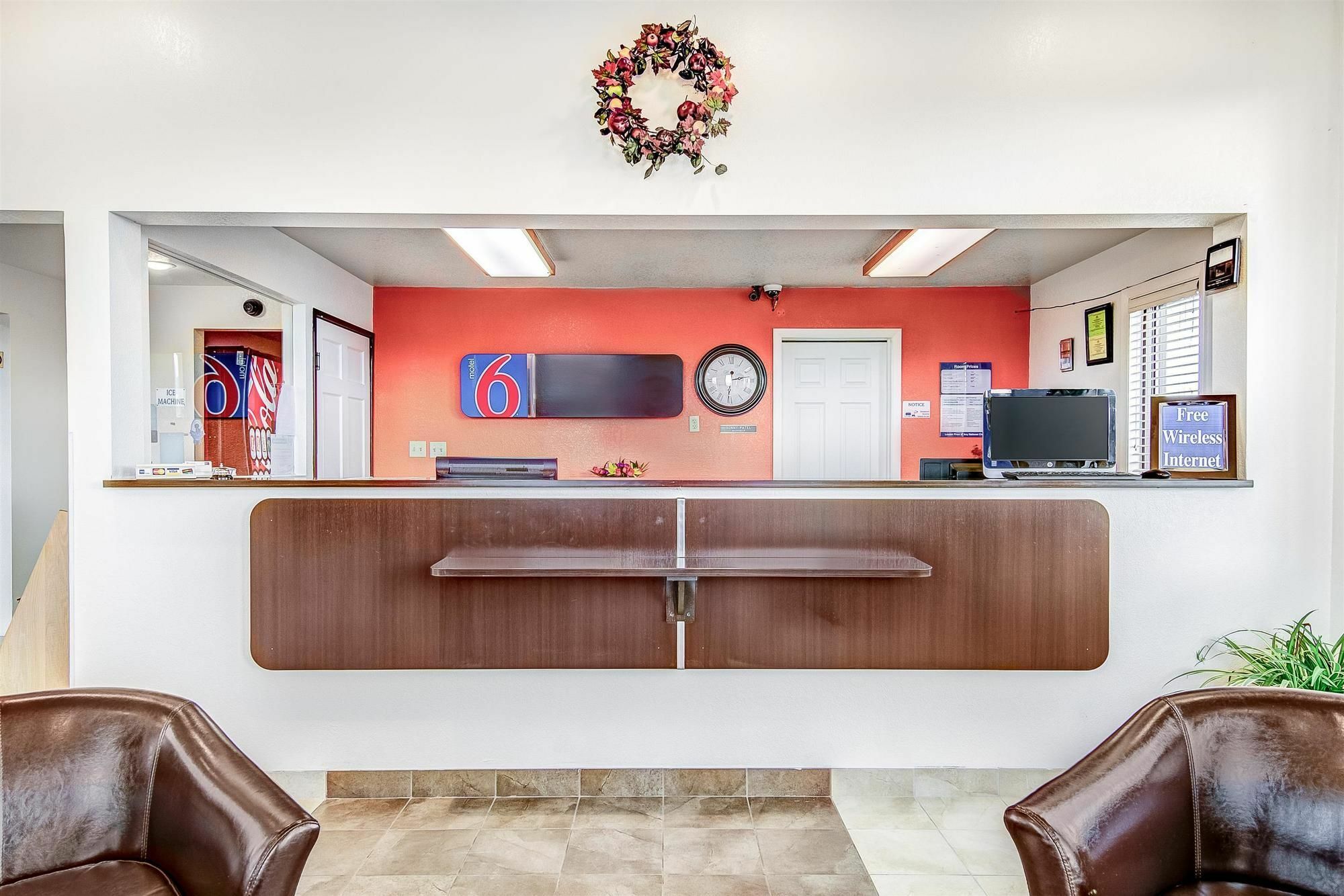 Motel 6-Colby, Ks Dış mekan fotoğraf