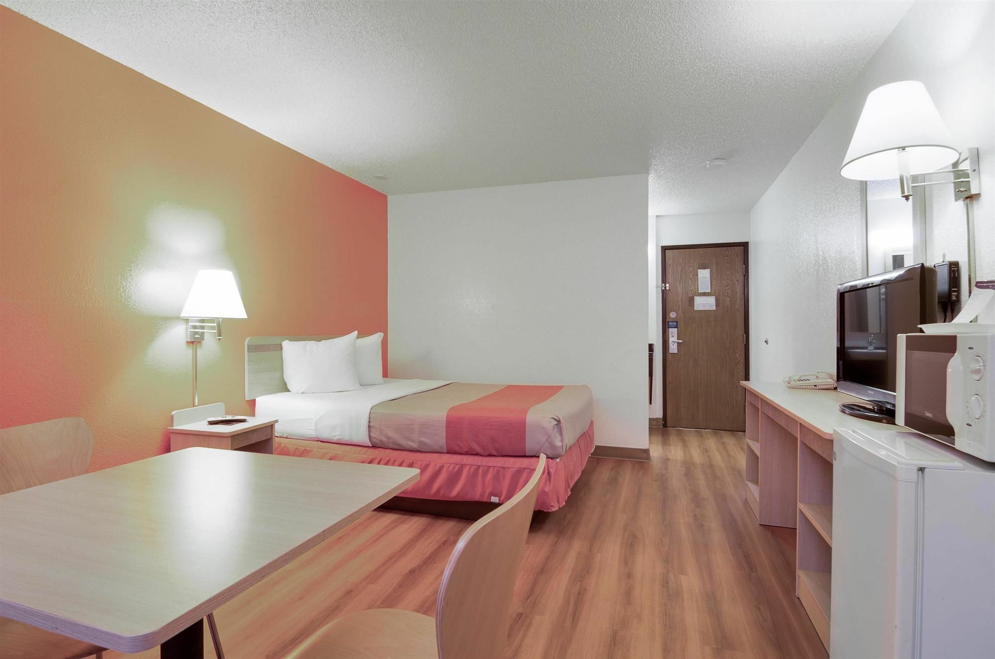 Motel 6-Colby, Ks Dış mekan fotoğraf